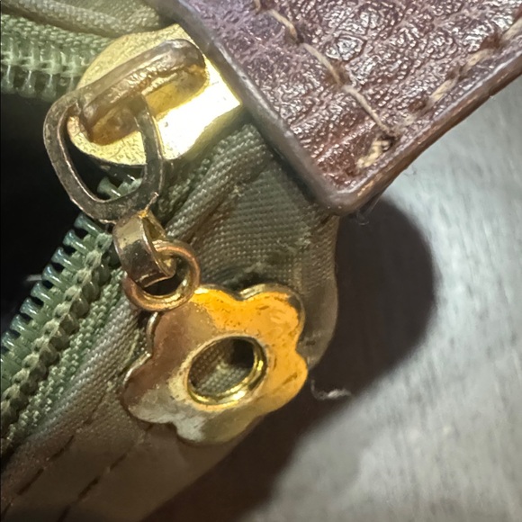 Lingvhamp Women's Tote Bag - Picture 4 of 6